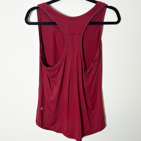 Lululemon Pleated Back Tank Top Dark Red Sweat Wicking Material 10 - Picture 1 of 6
